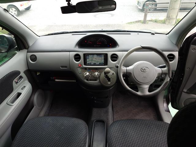 運転者にとっては日々使用することとなる運転席です。運転席が快適だと運転に集中することができますね。