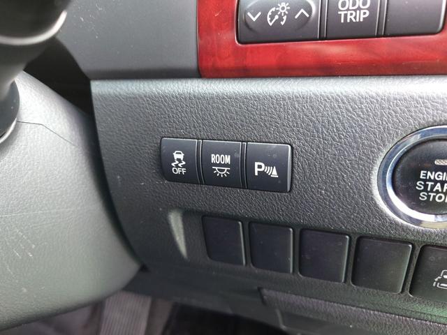 【コーナーセンサー】駐車時など障害物をセンサーが察知しアラームで教えてくれます！あると便利な装備です☆