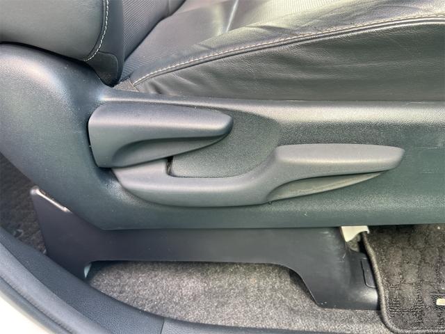 ご覧頂きまして誠に有難うございます！！是非ご来店して頂き、実際にご覧になって頂ければと思います。お客様からのご連絡をスタッフ一同、心よりお待ちしております