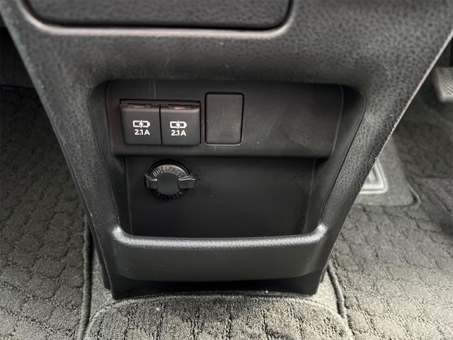 当店のお車をご覧いただきましてありがとうございます。お車についてのご質問やお見積りのご依頼、ご購入にあたってのご相談などお気軽にお問い合わせ下さい！