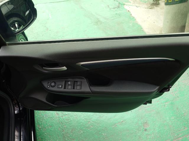 シャトル ハイブリッドX ETC バックカメラ ナビ TV オートクルーズコントロール アルミホイール オートライト LEDヘッドランプ スマートキー 電動格納ミラー AT 盗難防止システム 衝突安全ボディ ABS ESC(41枚目)