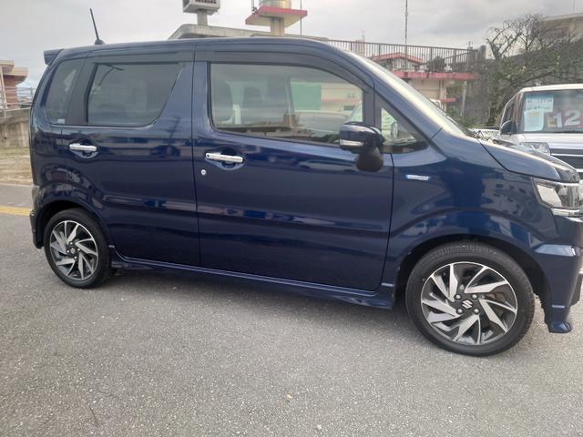 �h���C�u���R�[�_�[�O�㑕�����Ă܂��B�������̎������S�B