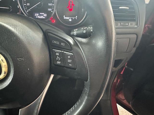 オートクルーズ装備で長距離運転の際も運転が楽になります！