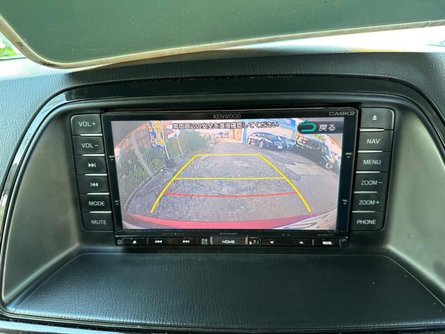 バックカメラ装備で駐車の際も安心！