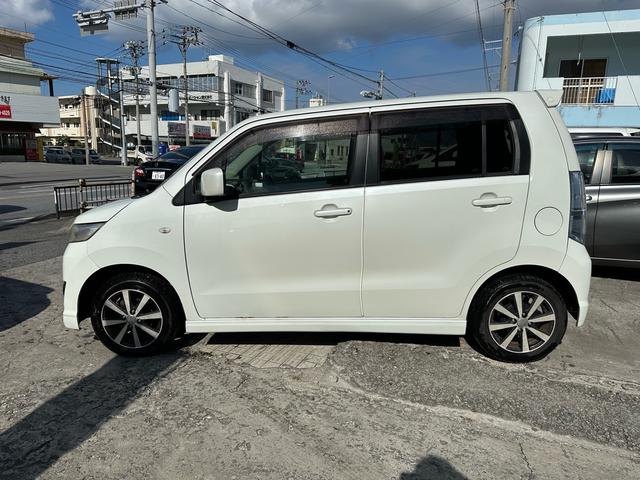 ワゴンＲスティングレー Ｘ（9枚目）