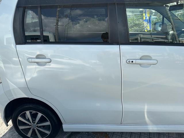 ワゴンＲスティングレー Ｘ（14枚目）