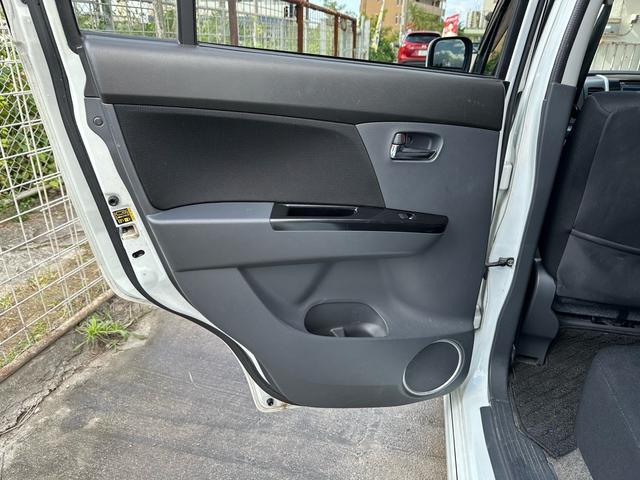 ワゴンＲスティングレー Ｘ（27枚目）