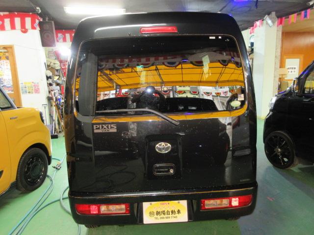 ピクシスバン クルーズターボ４ＷＤ　４ＷＤ本土より良質な仕入がメインなので安心！在庫もそろえてお待ちしてます！さらに！全国より取り寄せ可能、注文販売行っております。（5枚目）