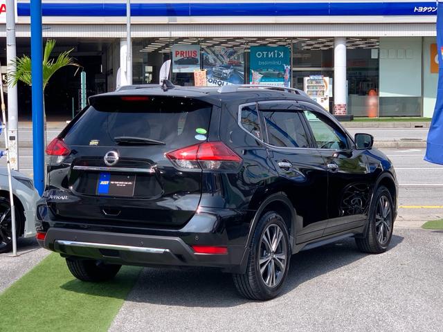 リモコンオートバックドア(ハンズフリー機能、挟み込み防止機構付)