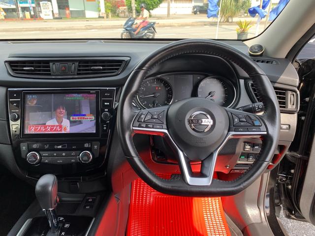 本革巻きチルト・テレスコピックステアリング&シフトノブ