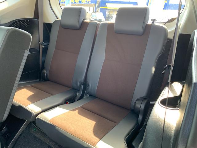 シエンタ ハイブリッドG クエロ 特別仕様車・レザーシート・後席モニター・全方位カメラ・前後ソナー・ナビ・TV・DVD・ブルートゥース・ナビ連動ETC・ドラレコ(前後カメラ)レーダークルーズ・レーンアシスト・シートヒーター(54枚目)