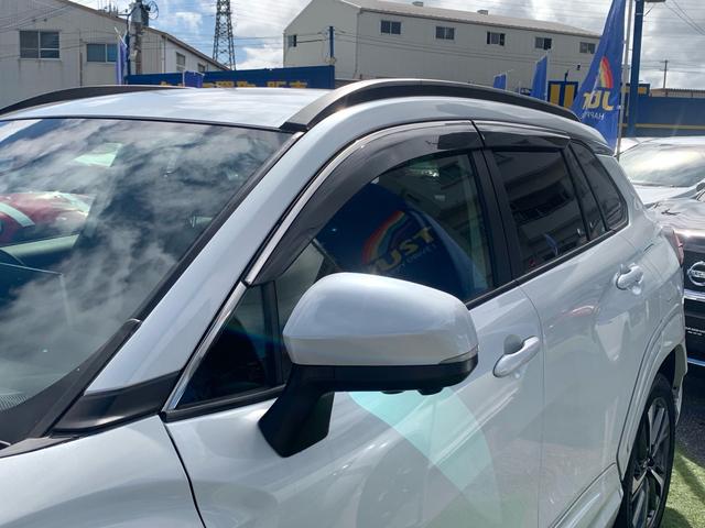 ＵＶカット機能付フロントドアグリーンガラス、ドアバイザー付き♪