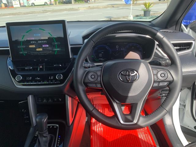 レーントレーシングアシスト［ＬＴＡ］＋レーンディパーチャーアラート［ＬＤＡ］レーダークルーズコントロール（全車速追従機能付）ロードサインアシスト［ＲＳＡ］