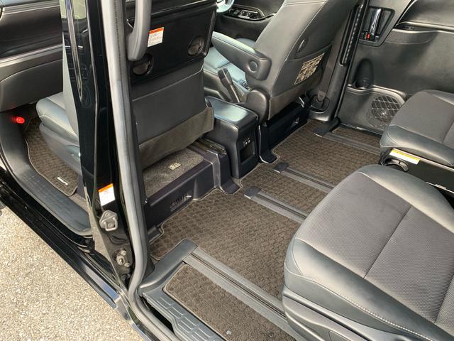 ワンタッチスイッチ付デュアル（両側）パワースライドドア（デュアルイージークローザー＋挟み込み防止機能付）