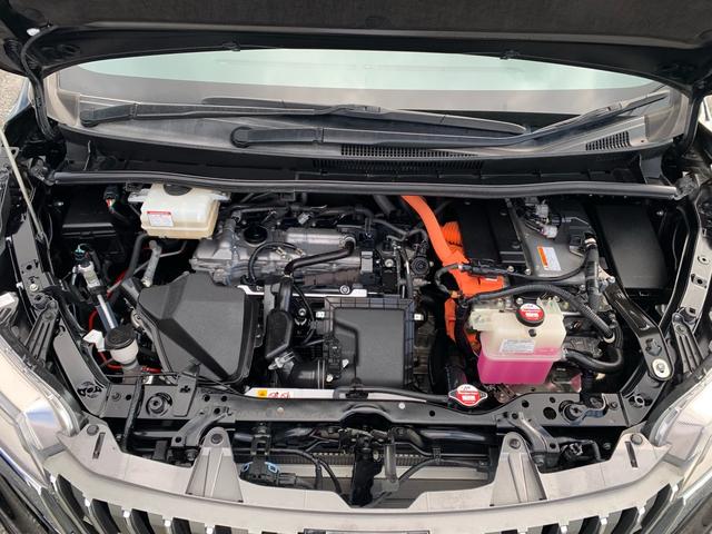 １．５低燃費ハイブリッド車♪走行４万９千キロ台♪人気の高額オプションが多数付いてて大変お得です♪この機会をお見逃しなく！気になりましたら、是非一度現車をご覧ください！