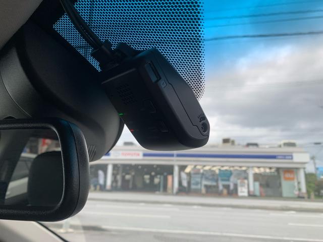 ドライブレコーダー（前後カメラ対応）