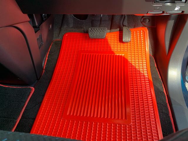 ルーミー カスタムＧ　９型ナビ・全方位カメラ・前後ソナー・ＨＤＭＩ・ＴＶ・ＤＶＤ・ブルートゥス・ＥＴＣ・ドラレコ（前後カメラ）ワンオーナー・全車速追従機能付・衝突回避支援ブレーキ・フルＬＥＤライト＋デイライト＋フォグランプ（29枚目）