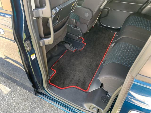 ルーミー カスタムＧ　９型ナビ・全方位カメラ・前後ソナー・ＨＤＭＩ・ＴＶ・ＤＶＤ・ブルートゥス・ＥＴＣ・ドラレコ（前後カメラ）ワンオーナー・全車速追従機能付・衝突回避支援ブレーキ・フルＬＥＤライト＋デイライト＋フォグランプ（46枚目）