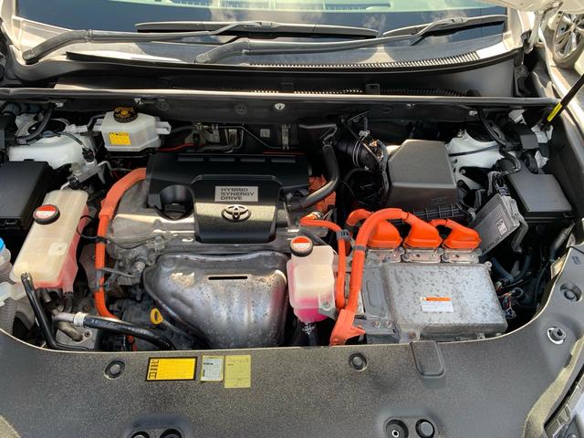 ２．５低燃費ハイブリッド車♪ハイブリットバッテリー交換歴有・走行距離は走っておりますが、機能、機関に不具合ありません。内外装ともにキレイですので、気になりましたら是非現車をご覧ください。