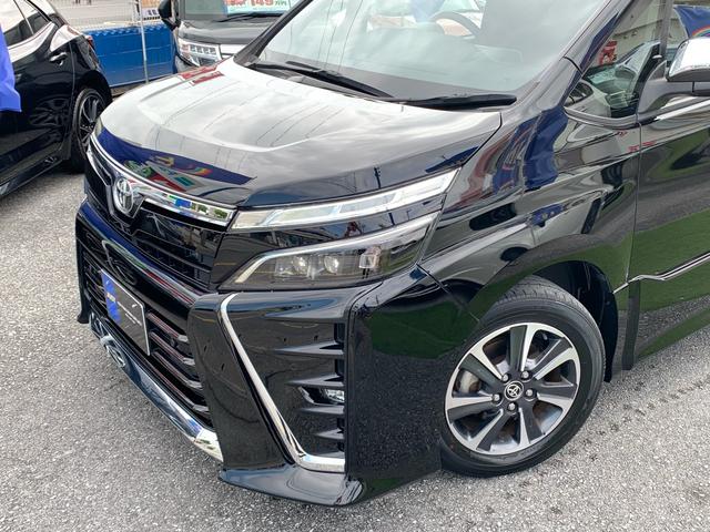 ヴォクシー ZS 煌III 10型ナビ・12型後席モニター・レザーシート・前後ソナー・パノラミックライブサウンドシステム・HDMI・TV・DVD・ブルートゥース・ドラレコ(前後カメラ)ETC・レーダークルーズ・レーンアシスト(4枚目)