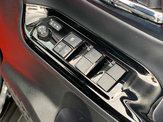 ヴォクシー ZS 煌III 10型ナビ・12型後席モニター・レザーシート・前後ソナー・パノラミックライブサウンドシステム・HDMI・TV・DVD・ブルートゥース・ドラレコ(前後カメラ)ETC・レーダークルーズ・レーンアシスト(20枚目)