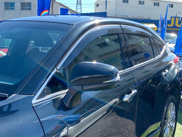 ●フロントドアグリーンガラス（ＵＶカット・合わせ・高遮音ガラス・撥水機能付）ドアバイザー付き♪