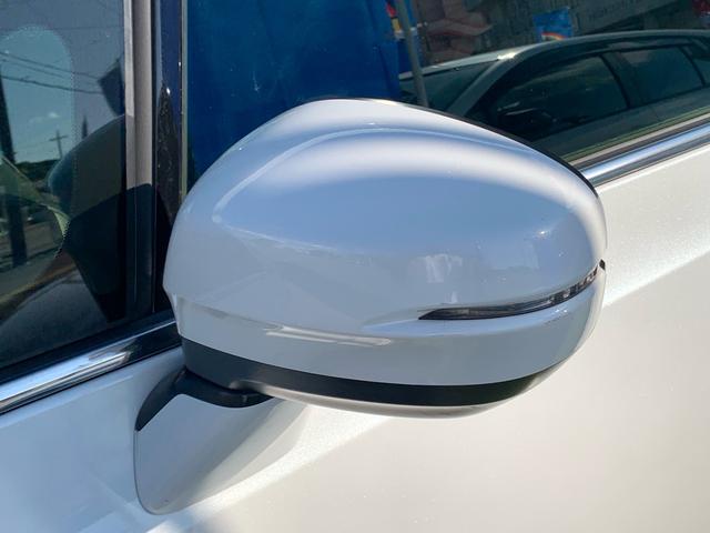 ●電動格納式リモコンカラードドアミラー（ＬＥＤウインカー付）ブラインドスポットモニター＋左右カメラ付き