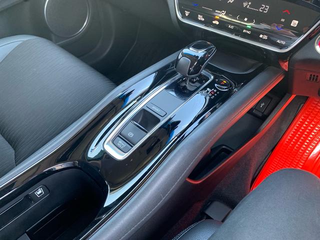 ハイブリッド専用セレクトレバー