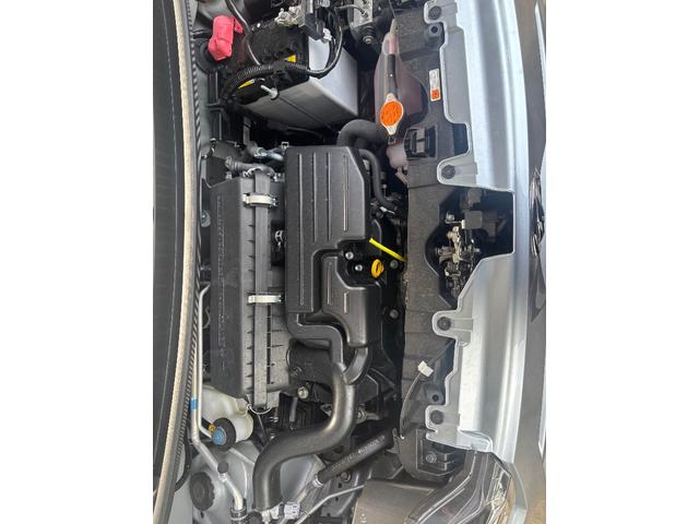 エンジンルーム綺麗です♪