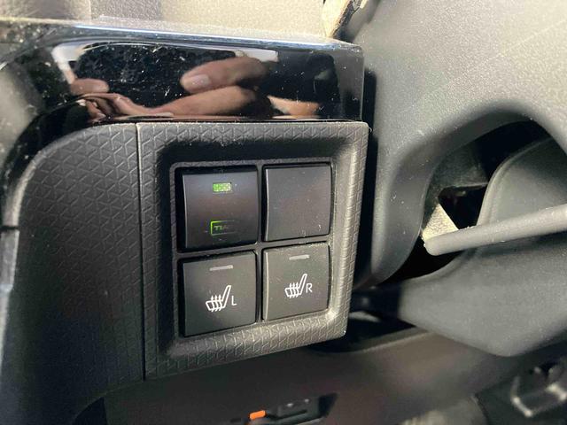 シートヒータースイッチ