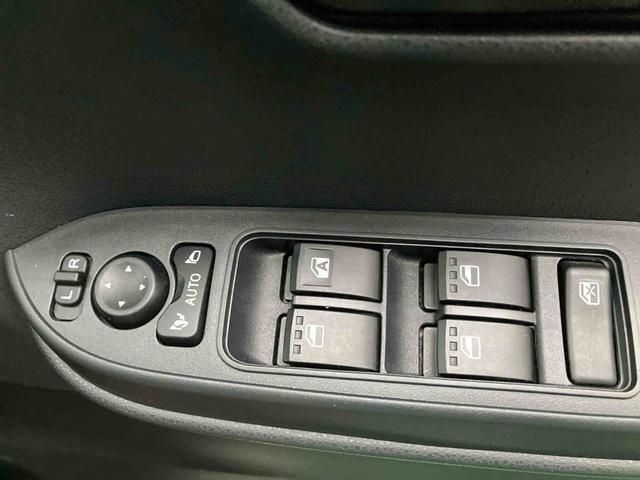 電動格納ドアミラー