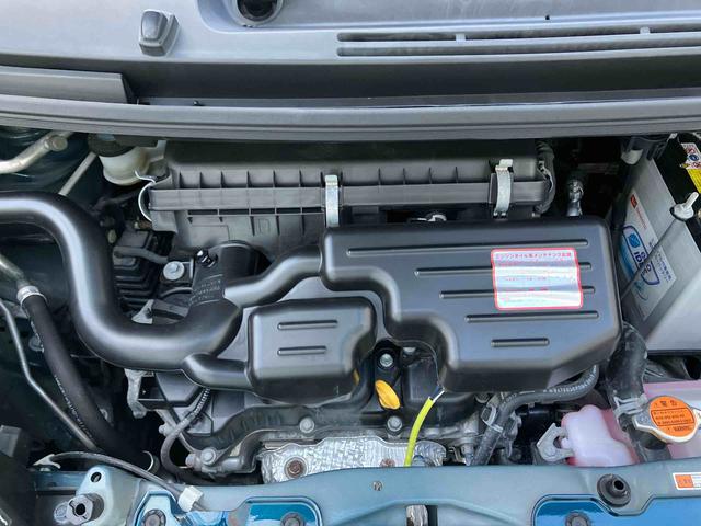 エンジンルーム内、清掃済み