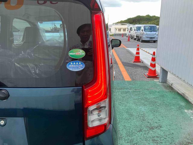 昼夜見やすいブレーキランプ