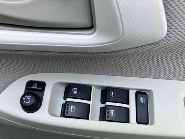 電動格納ドアミラー