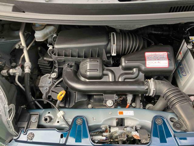 エンジンルーム内、清掃済み