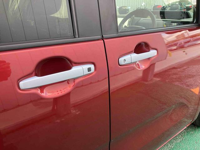 グリップタイプのドアハンドル