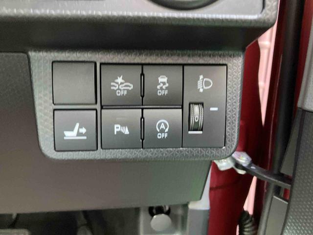 コーナーセンサー切替、安全装備各スイッチ