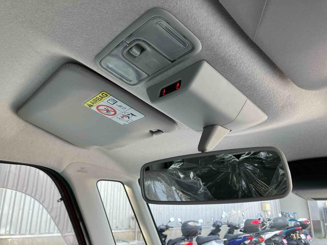 ルームミラー、室内清掃済み