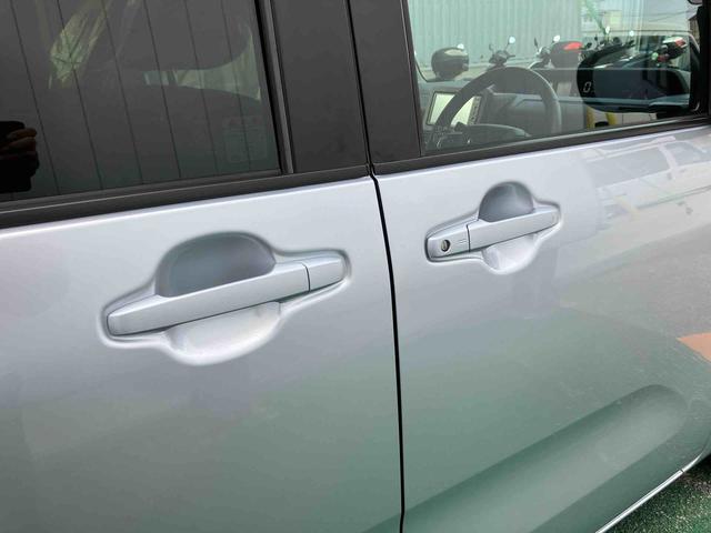 グリップタイプのドアハンドル
