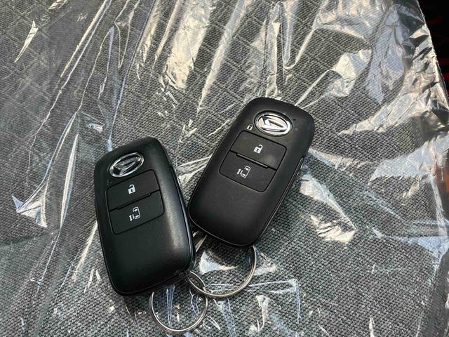 スマートキー、スペアキー有り