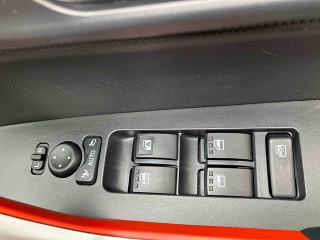 電動格納ドアミラー