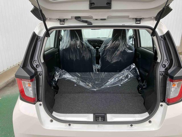 後ろのシート倒したシートアレンジ