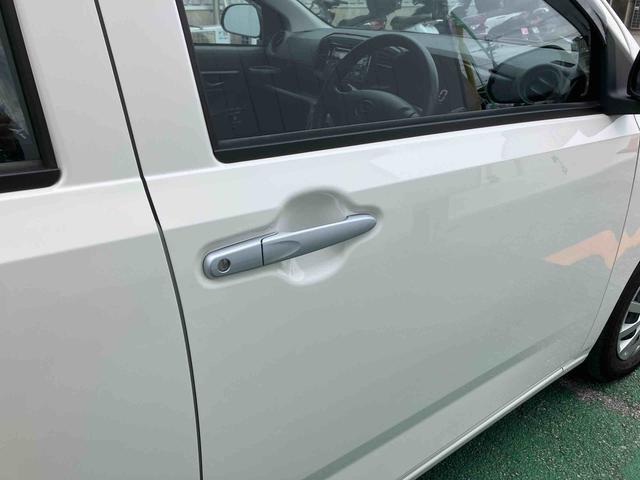 グリップタイプのドアハンドル
