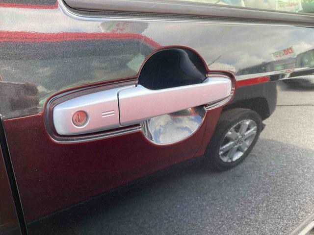 グリップタイプのドアハンドル