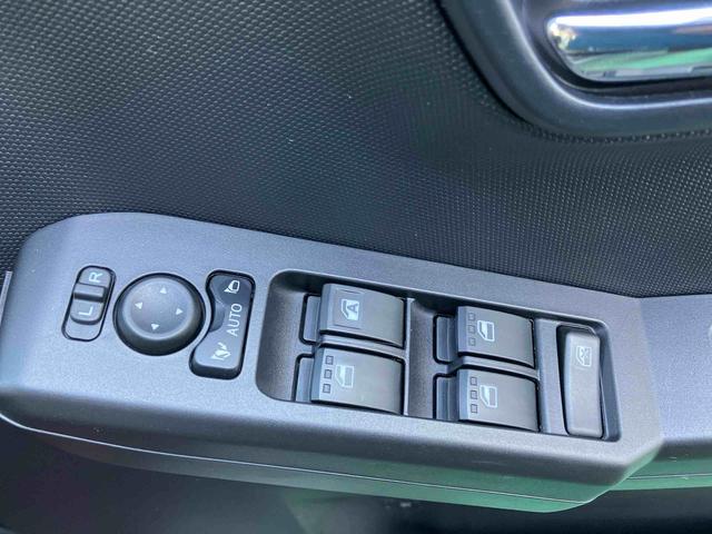 電動格納ドアミラー