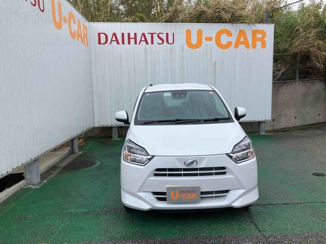 前方、ＬＥＤヘッドライト