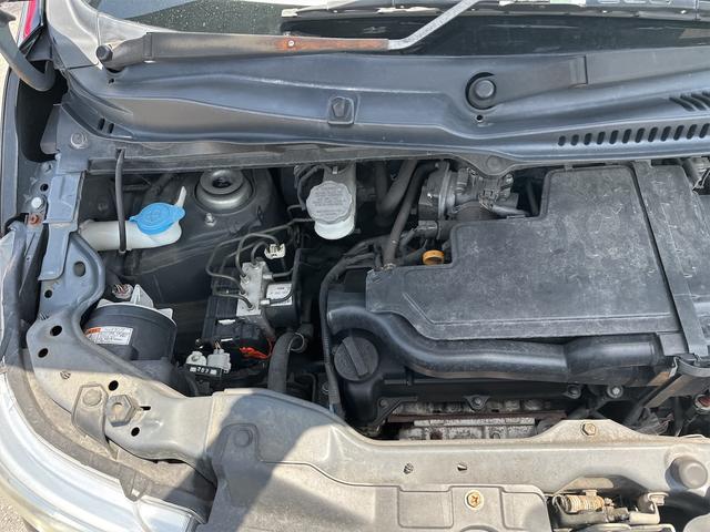 XS 内地仕入専門店●AA正規仕入★第三者査定車両★スティングレーOEM●車検2年●純正HID●沖縄認証工場→整備車両★エンジンルーム→錆チェック必須です●エンジンルーム錆び車両は買ってはいけませんよ●●(42枚目)