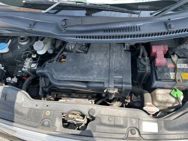 XS 内地仕入専門店●AA正規仕入★第三者査定車両★スティングレーOEM●車検2年●純正HID●沖縄認証工場→整備車両★エンジンルーム→錆チェック必須です●エンジンルーム錆び車両は買ってはいけませんよ●●(43枚目)