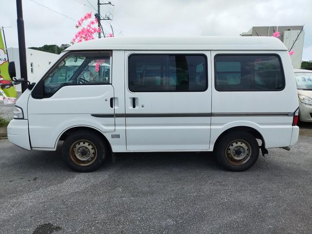 雨漏り車両は沖縄で使用した中古車に断トツで多いです。内地仕入の車両は雨漏りは考えられません。雨漏り修理する車両も販売しません。雨漏り車両は買うのを危険です。止めましょう。