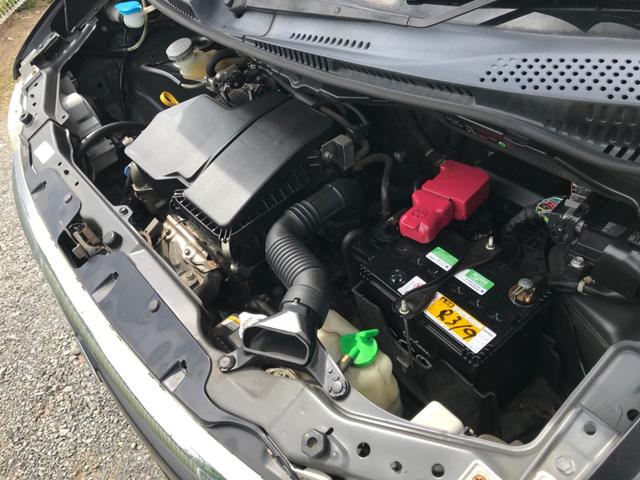 雨漏り車両は沖縄で使用した中古車に断トツで多いです。内地仕入の車両は雨漏りは考えられません。雨漏り修理する車両も販売しません。雨漏り車両は買うのを危険です。止めましょう。